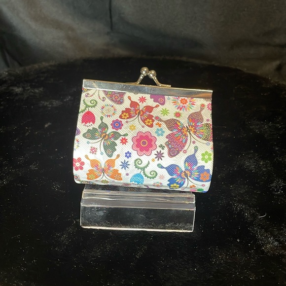 Butterfly Vintage Kisslock Bag